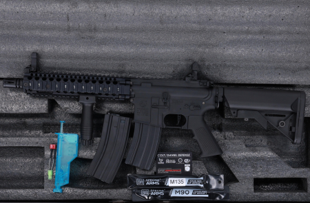 Specna Arms Colt x Daniel Defense MK18 SA-P19 PRIME BLDC 10.5" – Schwarz 0,5 J AEG 6 mm BB