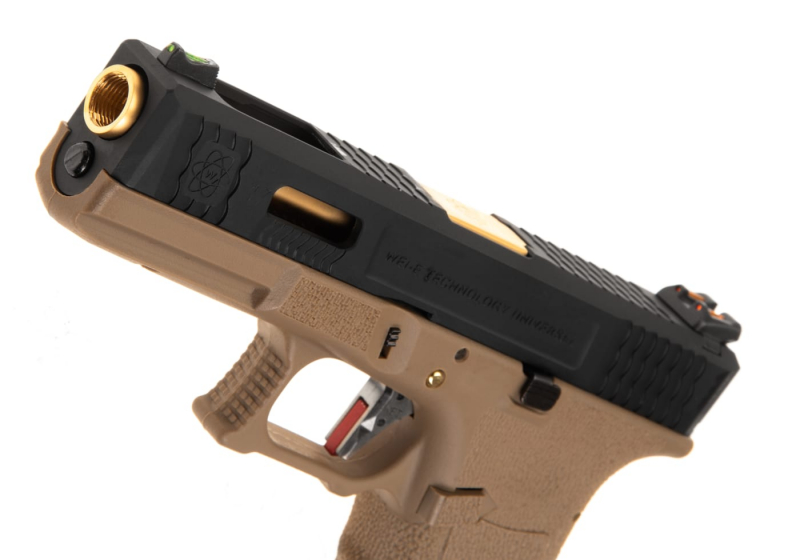 WE G-Force 17 BK Gold Barrel Metal Version GBB Airsoft Pistole Gas 6 mm BB – Desert – Detailansicht