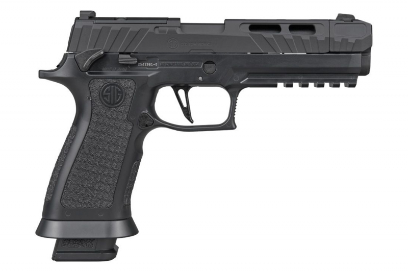 SIG SAUER P320 SPECTRE Comp Blackout CO₂ Blowback Luftpistole 4,5 mm (.177)